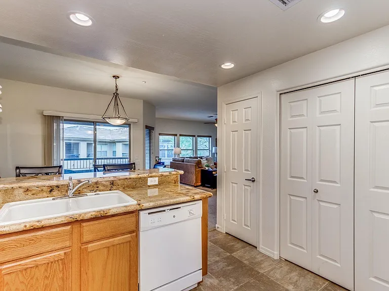 33550 N Dove Lakes Dr #2042 — Photo 10