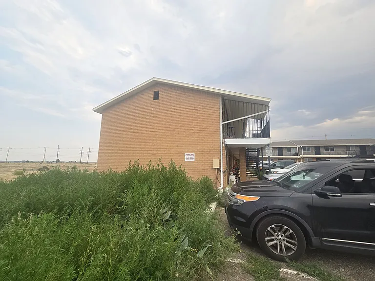 984 E Saxony Dr — Photo 14