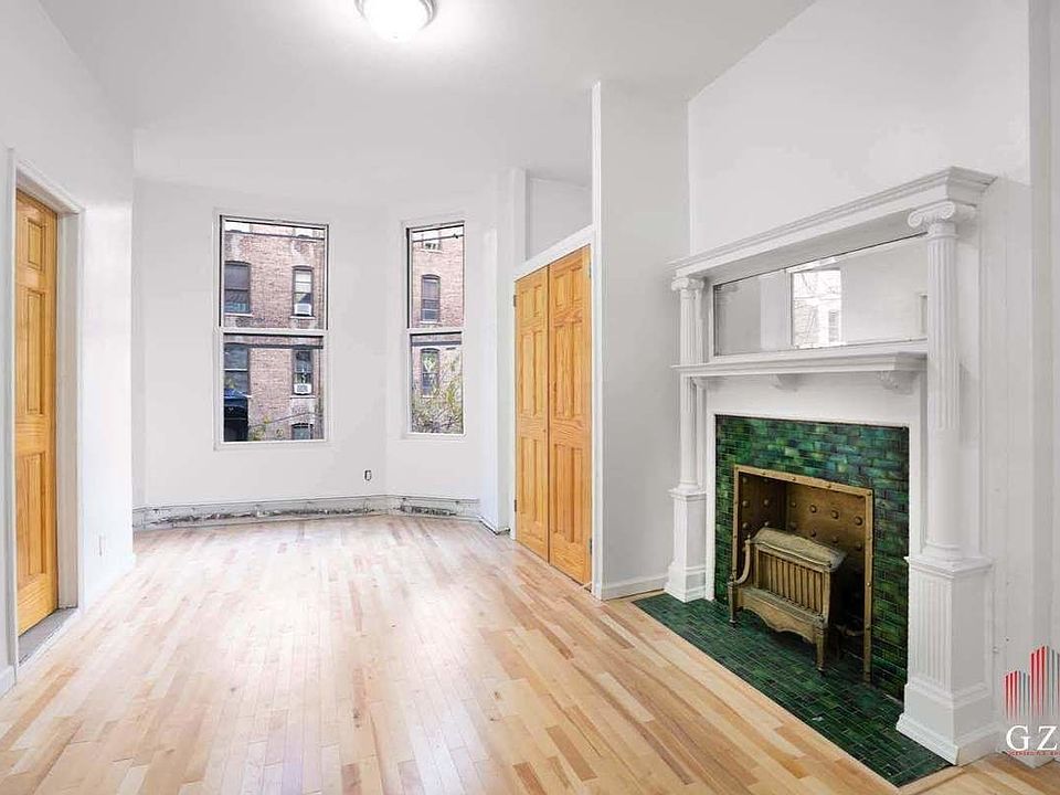 1st image of 517 W 173rd St #32