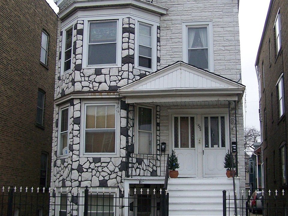 1st image of 2966 N Lawndale Ave
