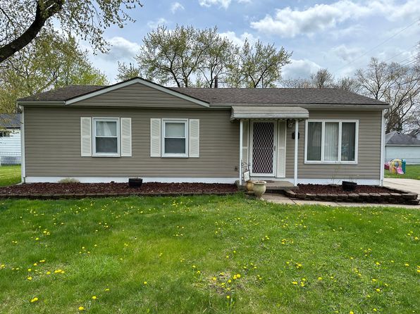 27325 Byron St, Southfield, MI 48033