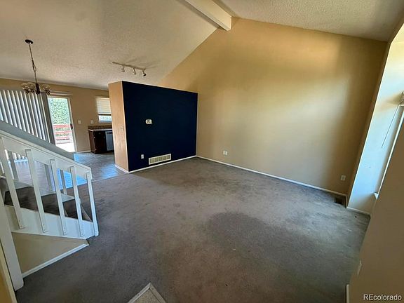 5th image of 10409 Strasburg Way