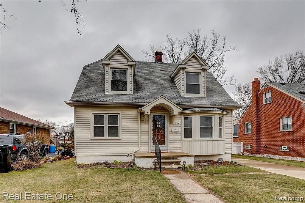 764 Riverbank St, Wyandotte, MI 48192 Zillow