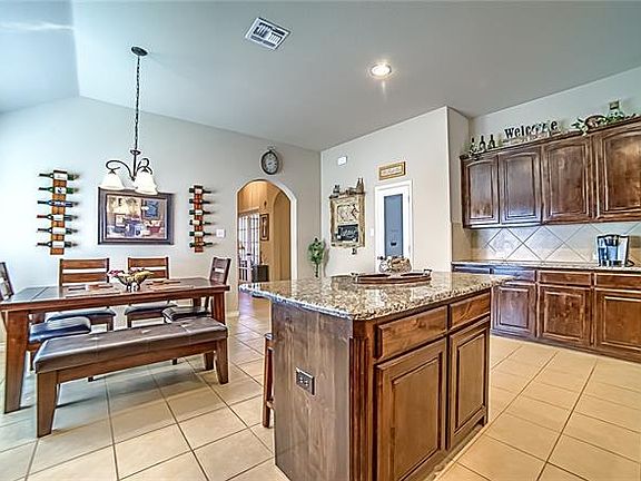 5th image of 13851 Tahoe Ln