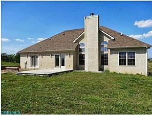 2nd image of 4175 Hyatts Rd