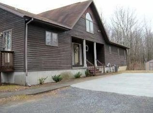 1159 Raymond Rd, Malta, NY 12020