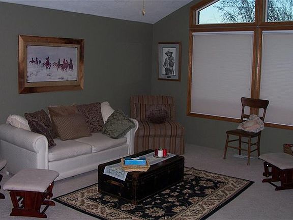 4th image of 1325 Circlewood Dr