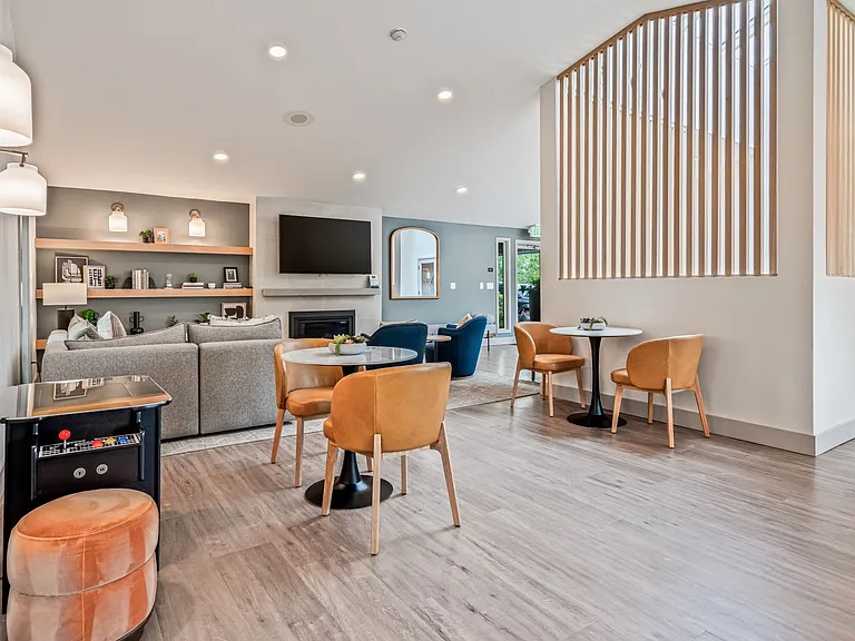 Skyline Redmond — Photo 16