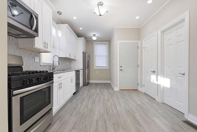 2nd image of 5240 S Parkside Ave #1