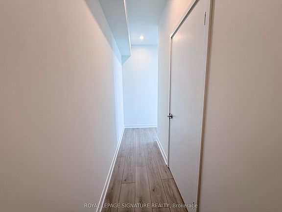 2nd image of 1 Fairview Rd E #1311