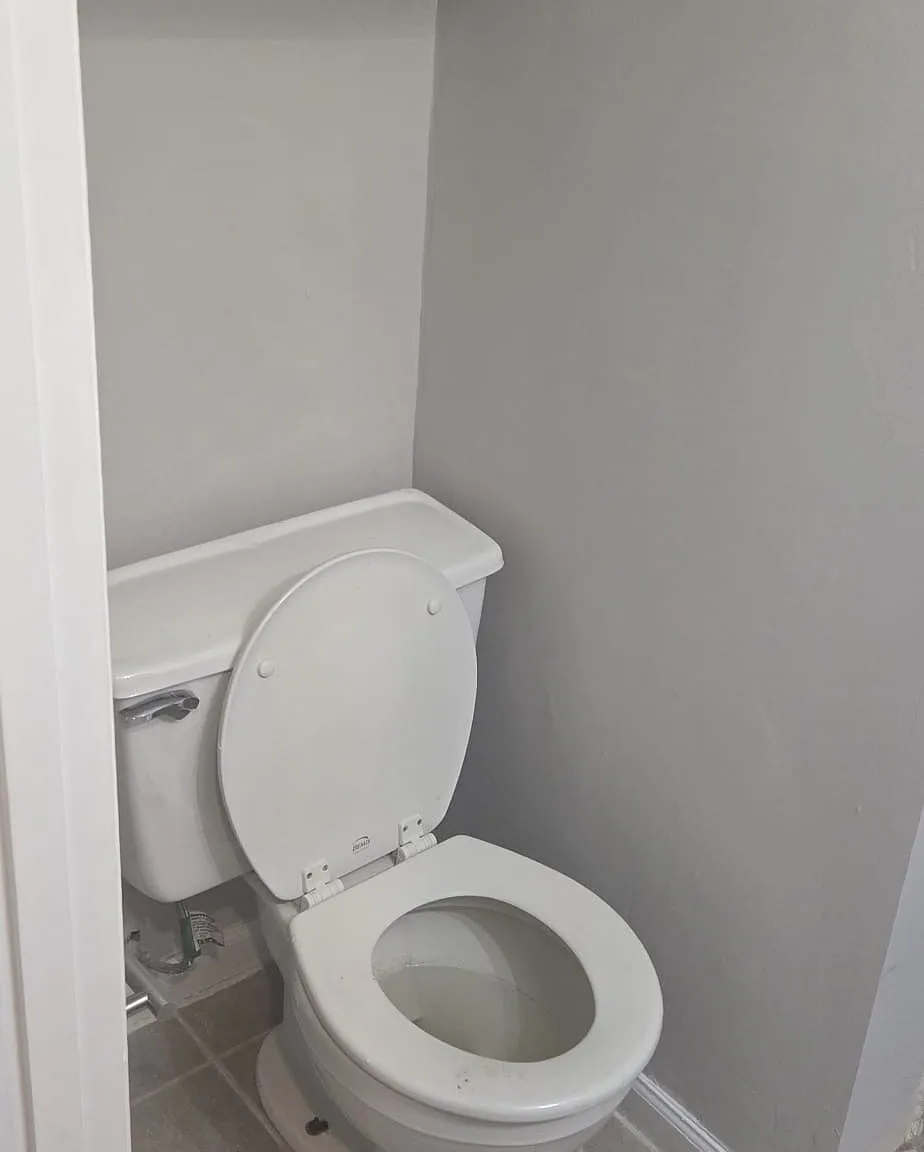 3 bed, 1725 sqft, $2,700 — Photo 2