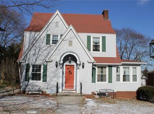 122 Woodside Ave, Waterbury, CT 06708