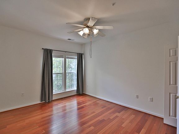 4th image of 4127 Fountainside Ln #I203