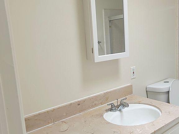 5th image of 1516 New Ave APT E