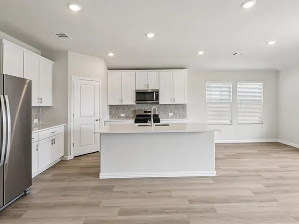 703 London Town Ln, McKinney, TX 75071