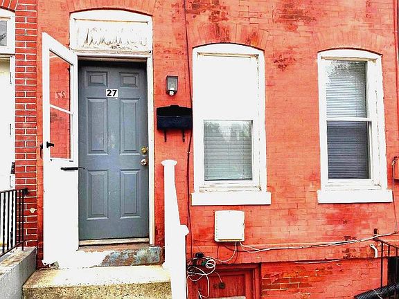 2nd image of 27 Swan St