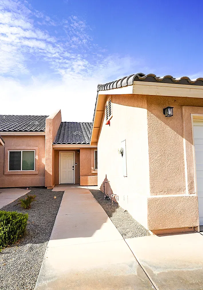 3 bed, 1280 sqft, $1,550 — Photo 3