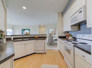 Boulder Springs, Saint Louis, MO 63146