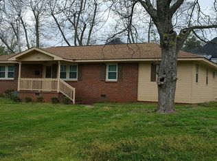 324 Taylor St, Barnesville, GA 30204