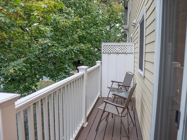 9 Park St #4 — Photo 18