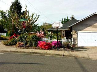 2200 SE Chinaberry Ave, Roseburg, OR 97470