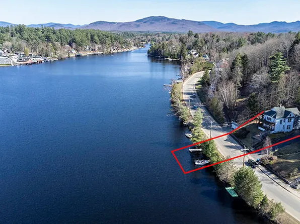 66 Kiwassa Rd, Saranac Lake, NY 12983
