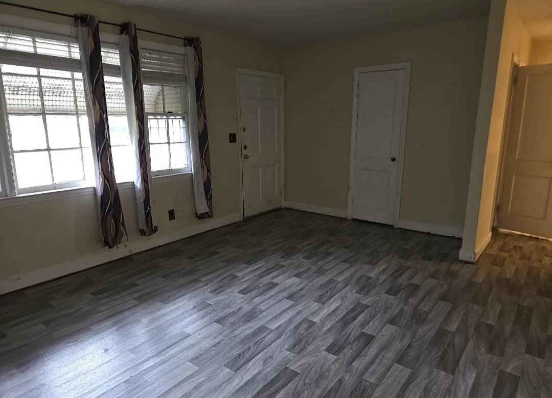 3271 Millerfield Road — Photo 4