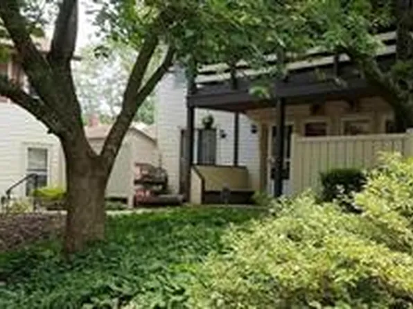2835 Chablis Cir #20, Woodbridge, VA 22192