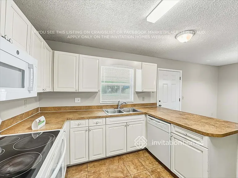 4040 Lehman Ct — Photo 9