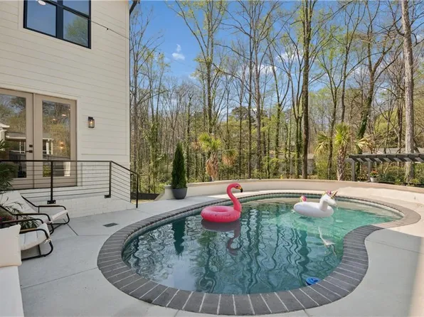 2454 Caladium Dr NE, Atlanta, GA 30345