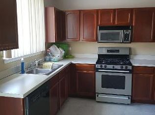 11S484 Rachael Ct, Willowbrook, IL 60527