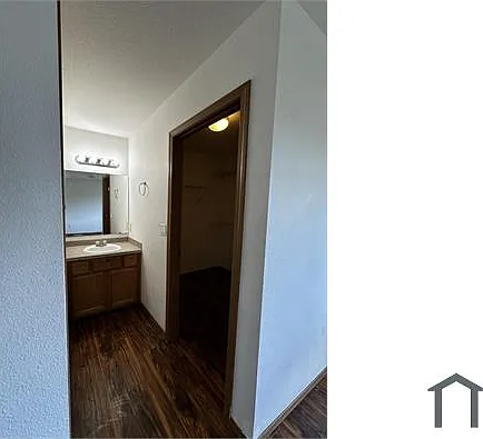 2 bed, 1883 sqft, $2,450 — Photo 2