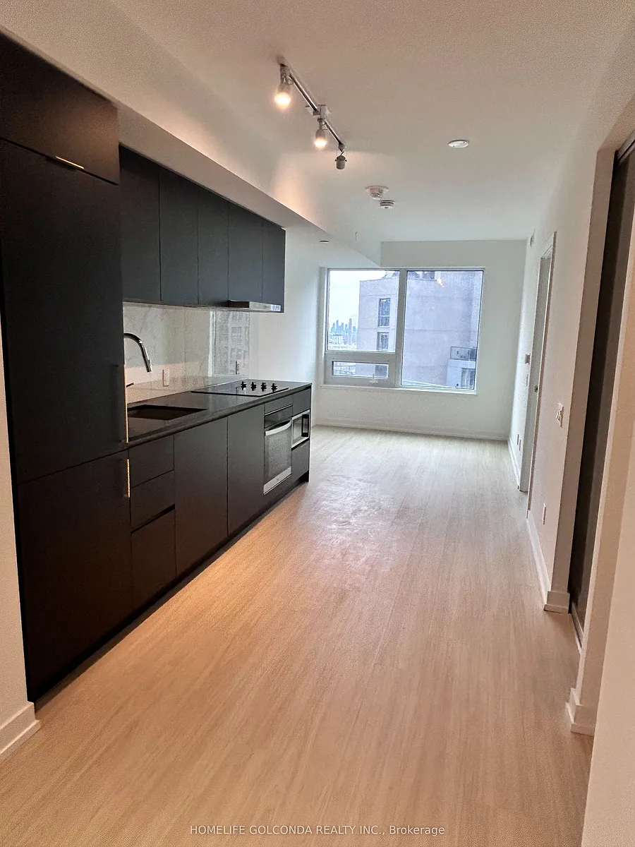 Building Photo - 8 Wellesley St W #2702