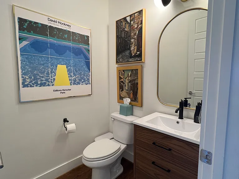2526 Ashwood Ave — Photo 7