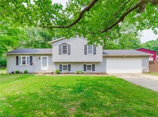 1197 Morrow Rd, Kent, OH 44240