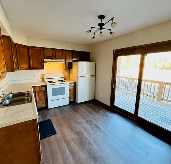 5 Northwinds Ct — Photo 1
