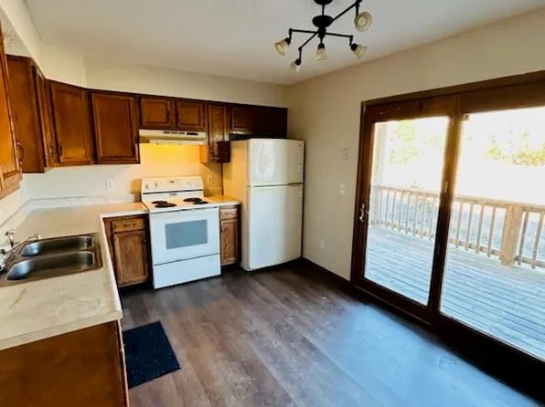 5 Northwinds Ct, Wright City, MO 63390