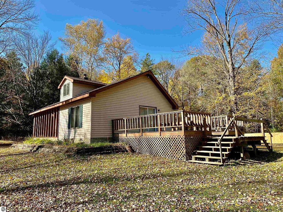 1240 W Chippewa River Rd, Midland, MI 48640 Zillow