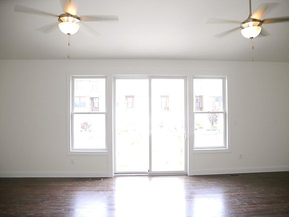 great room sliding doors to backyard
