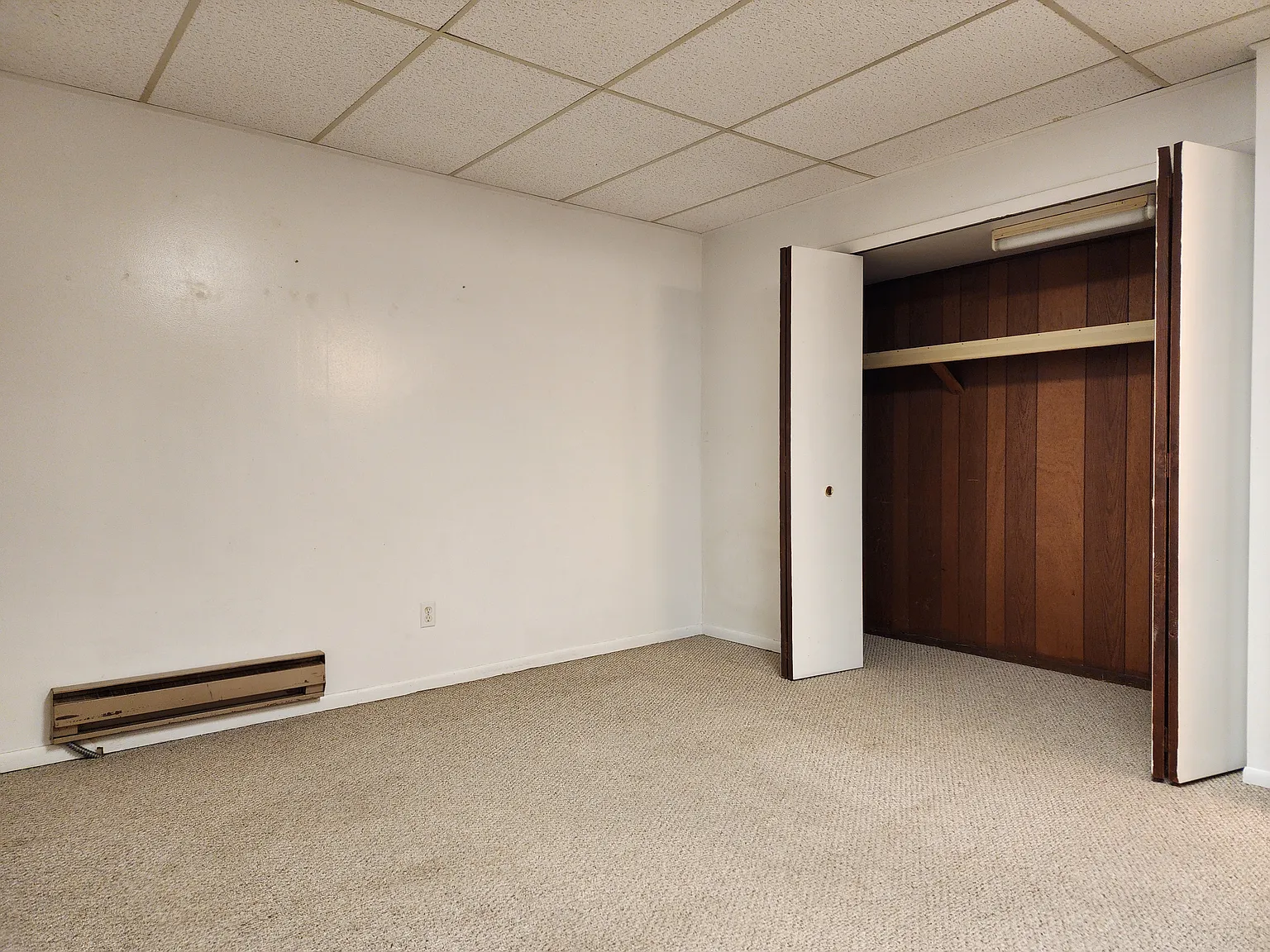 Studio, 256 sqft, $550 — Photo 2