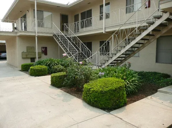 11918 Greyford St APT 4, Whittier, CA 90606