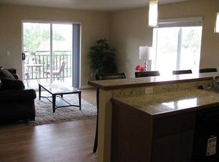 1400 N 80th St APT 505, Seattle, WA 98103