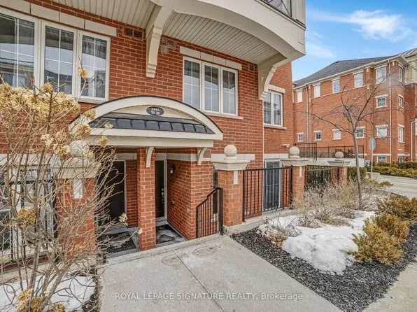 2492 Post Rd #19, Oakville, ON L6H 0K1