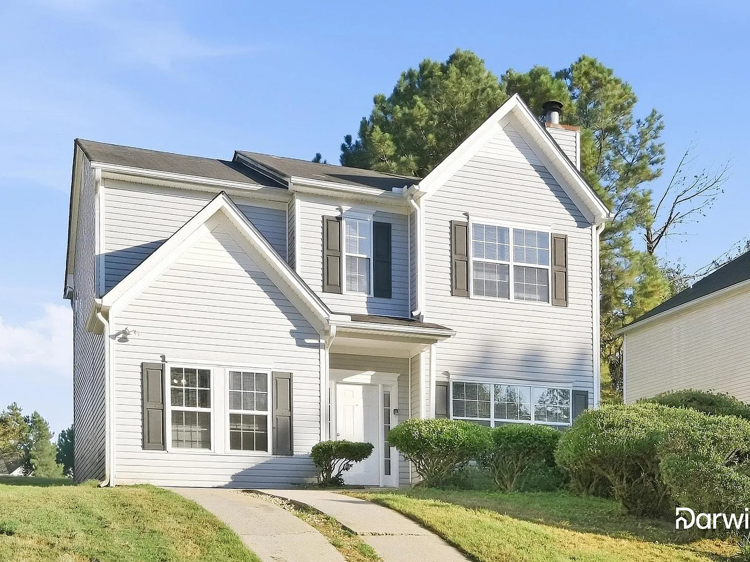 3 bed, 2.5 bath, 1824 sqft, $1,915 — Photo 2