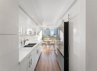 1000 E Island Blvd APT 807, North Miami Beach, FL 33160