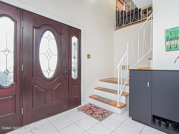 3rd image of 148 Bridgetown St