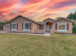4805 E Beehive Rd, San Tan Valley, AZ 85140