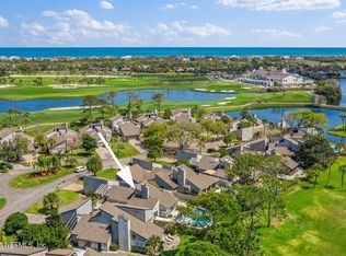 32 Lake Julia Dr S, Ponte Vedra Beach, FL 32082