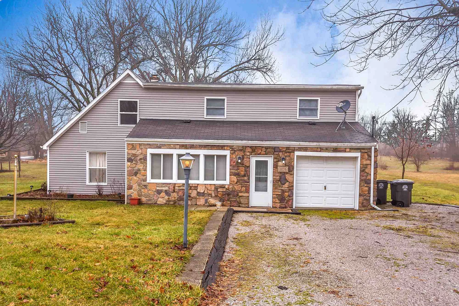 1108 Rabus Dr photo 1