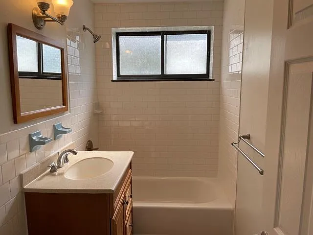 53 Paul St #15 — Photo 13